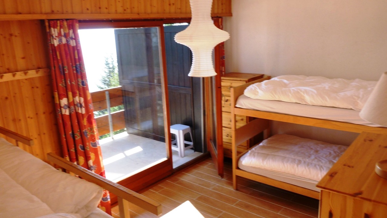 Photo of Bedroom in Vex