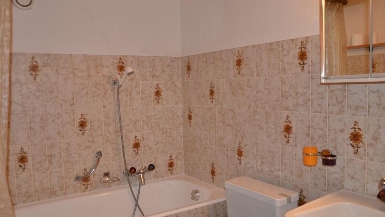 Photo of Bathroom in Vex