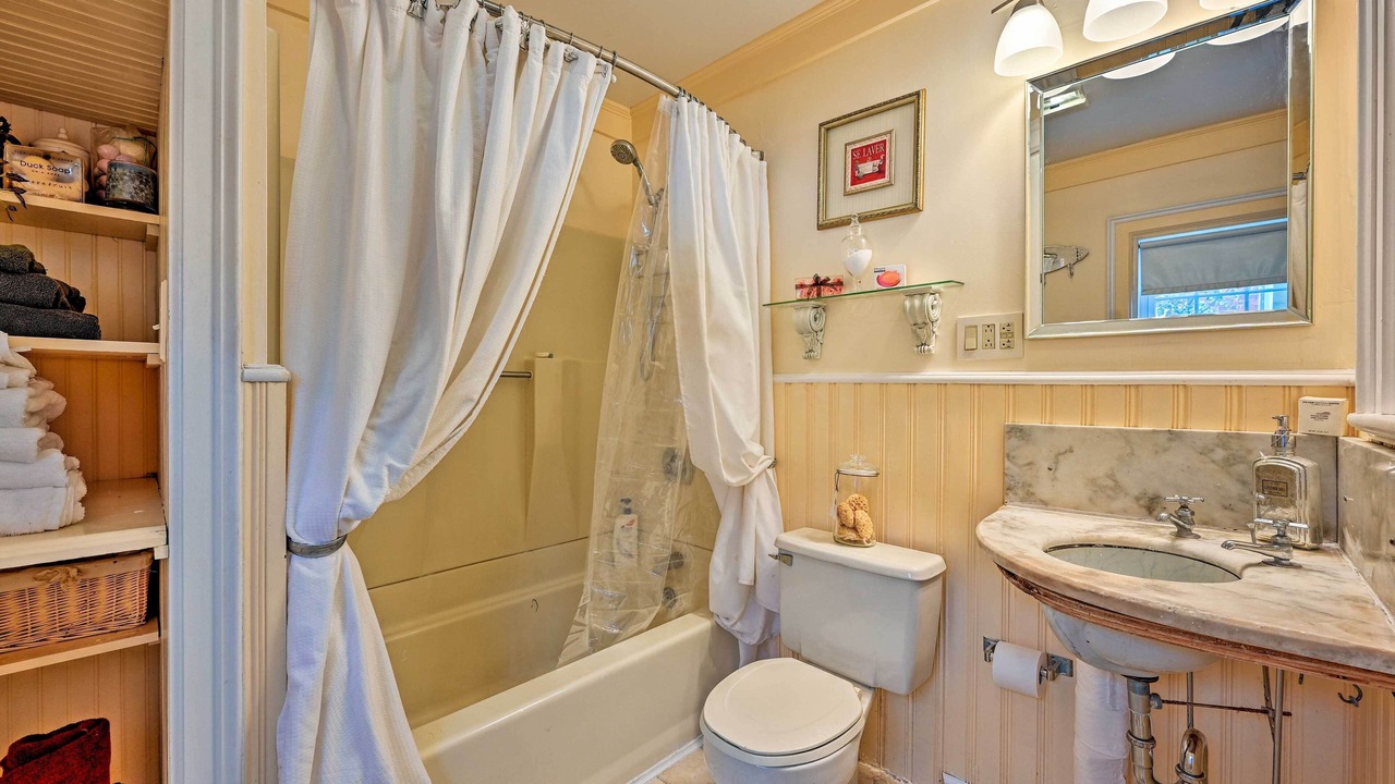 Photo of Bathroom in Plattsburgh