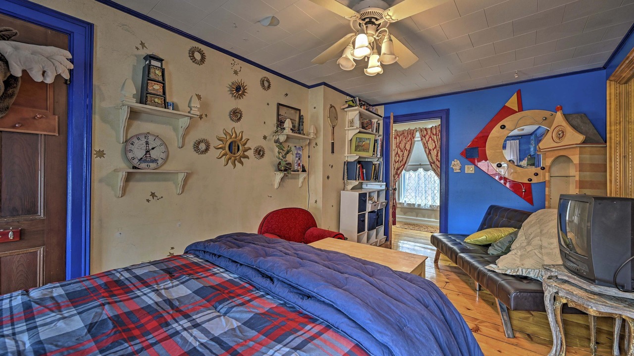 Photo of Bedroom in Plattsburgh