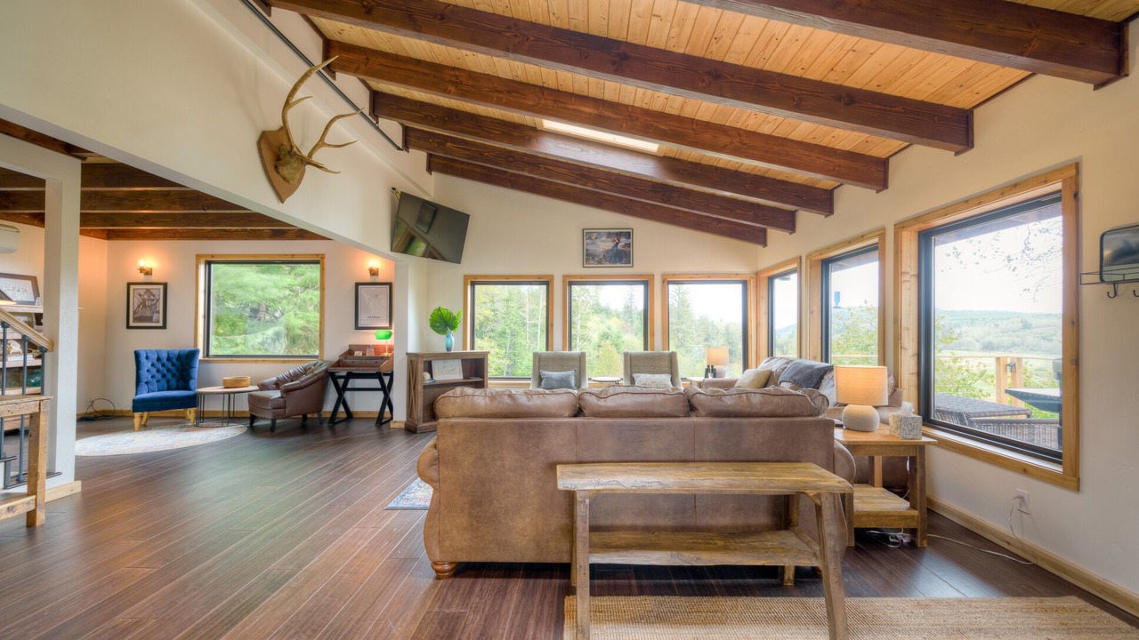 Photo of Livingroom in Astoria