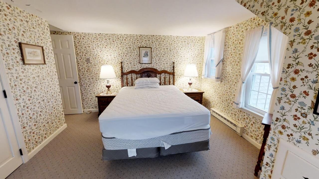 Photo of Others in East Dennis