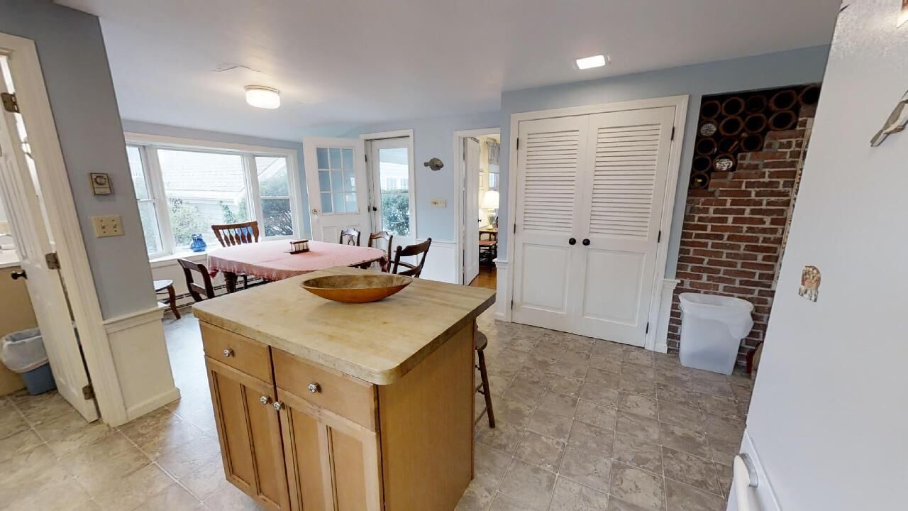 Photo of Others in East Dennis