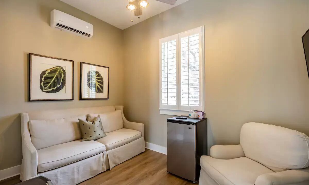 Photo of Livingroom in Pedernales Bend