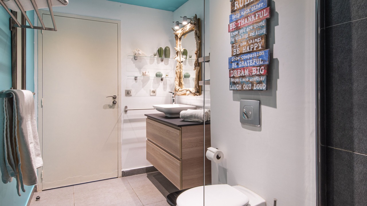 Photo of Bathroom in Grand Case