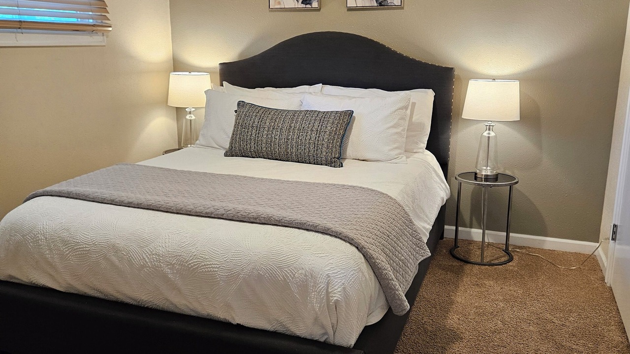 Photo of Bedroom in Moss Bay