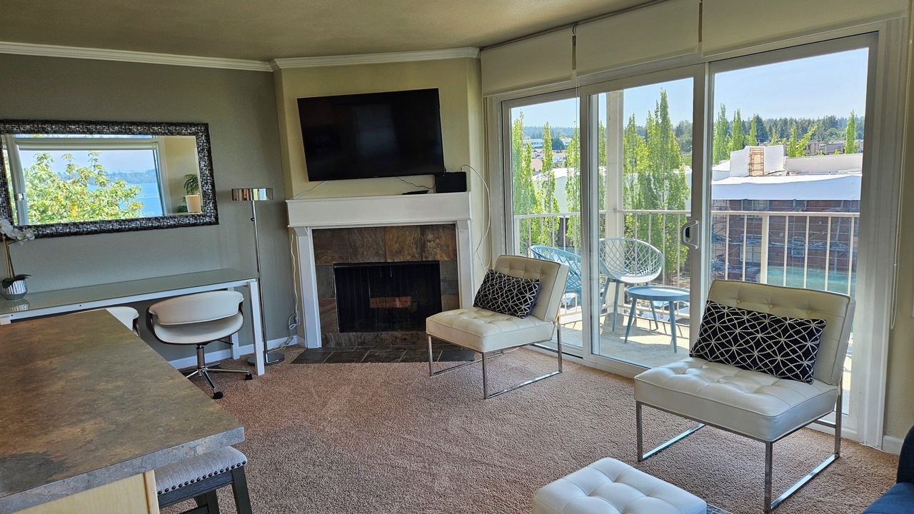 Photo of Livingroom in Moss Bay