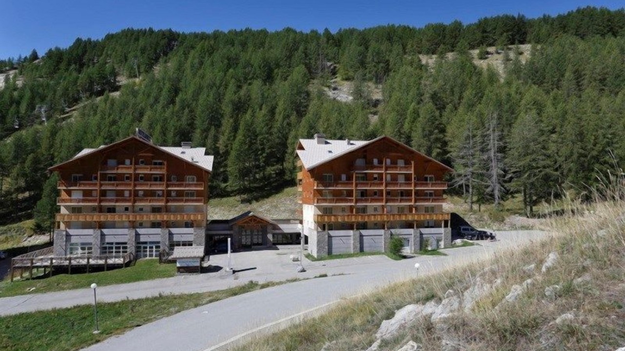 Photo of Others in Allos