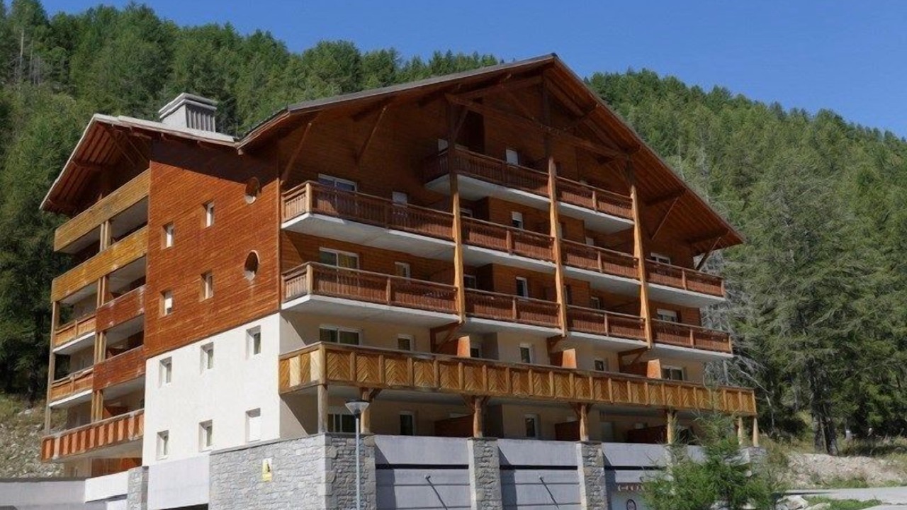 Photo of Others in Allos