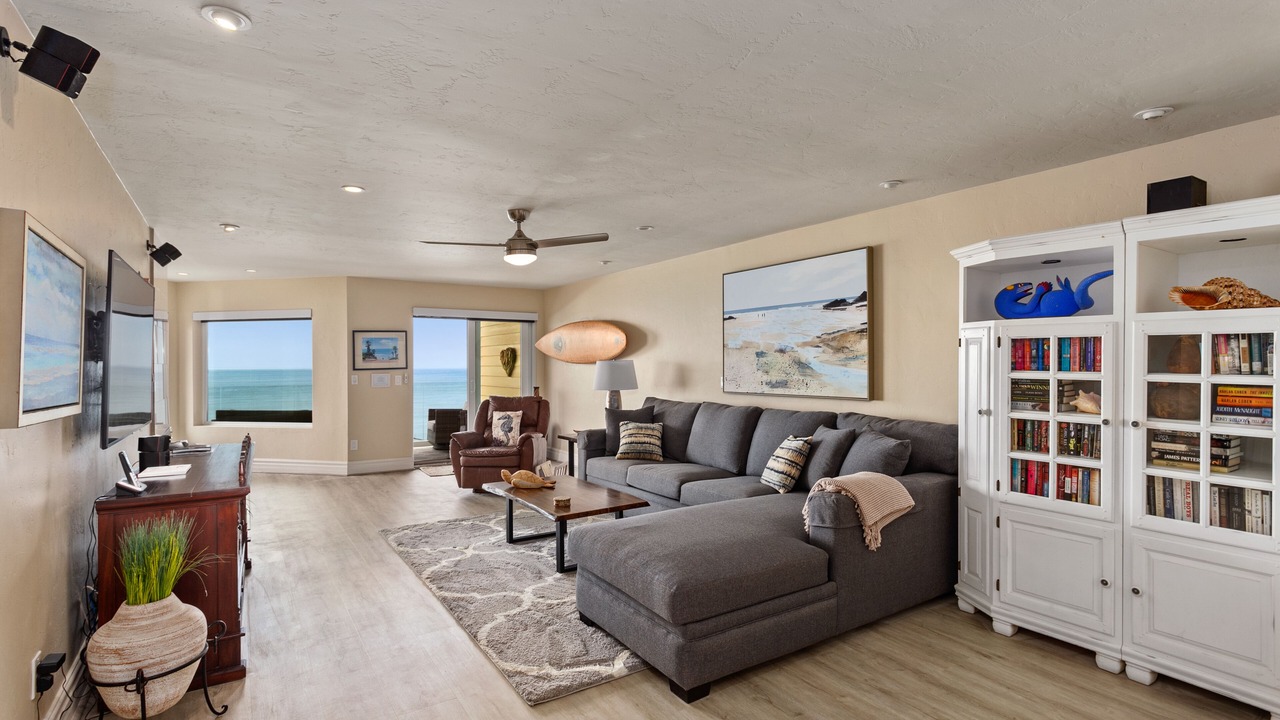 Photo of Livingroom in Solana Beach
