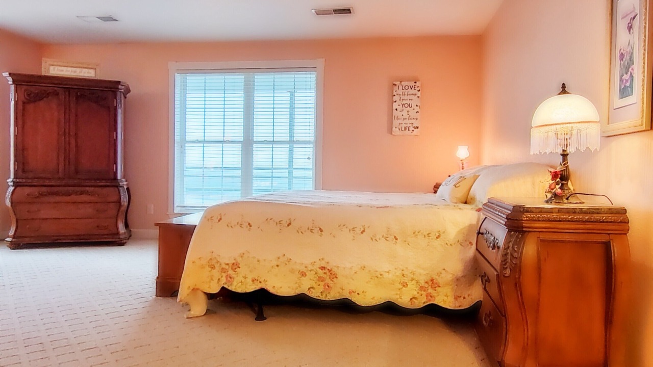 Photo of Bedroom in Yellville