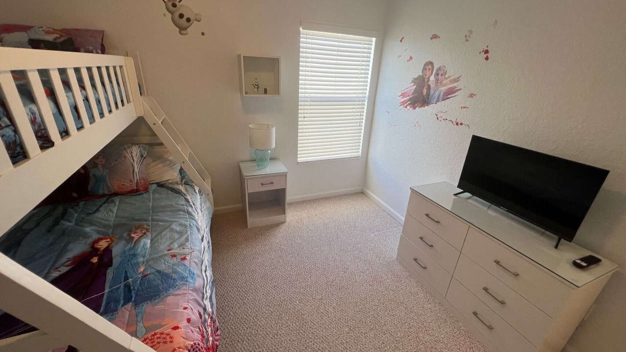 Photo of Bedroom in Windsor Hills