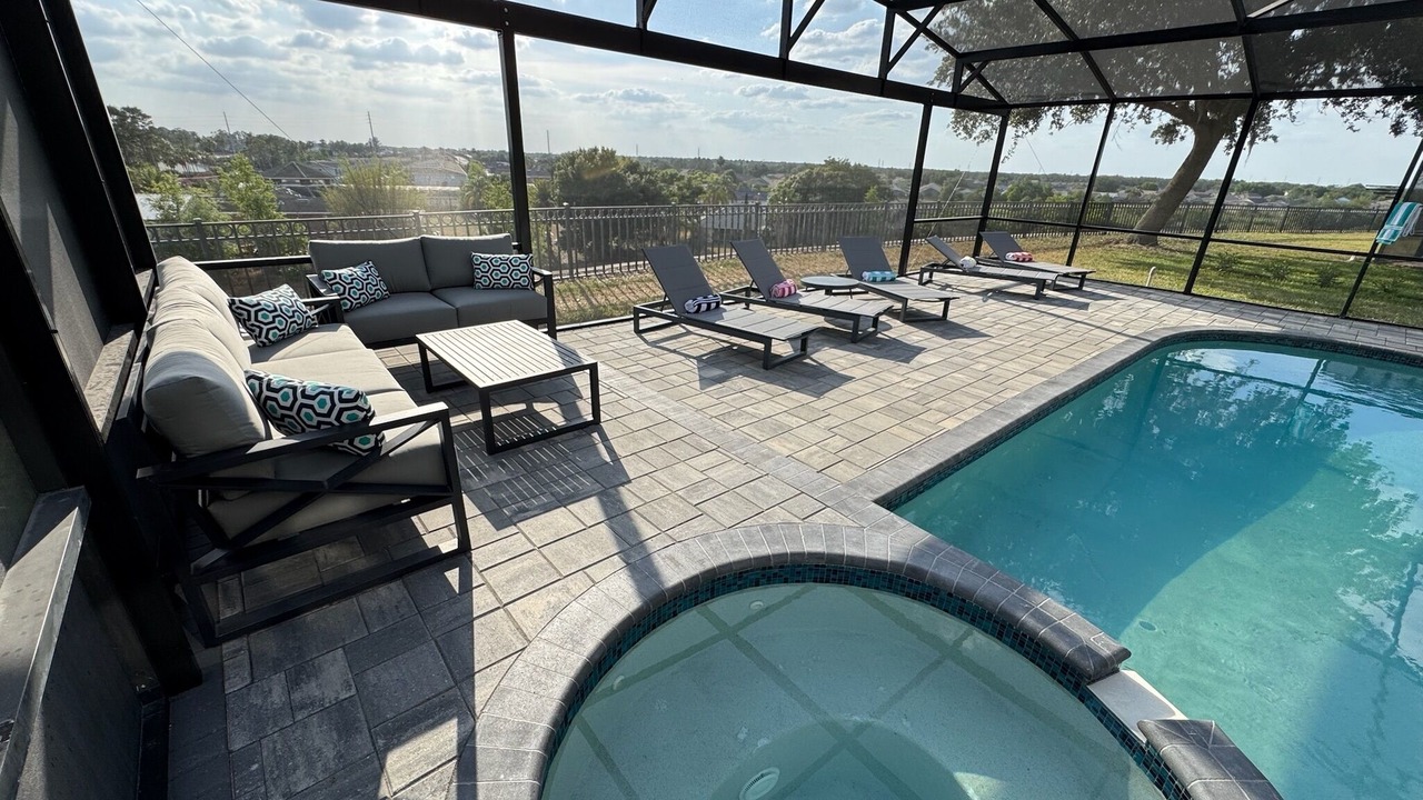 Photo of Outdoor in Windsor Hills