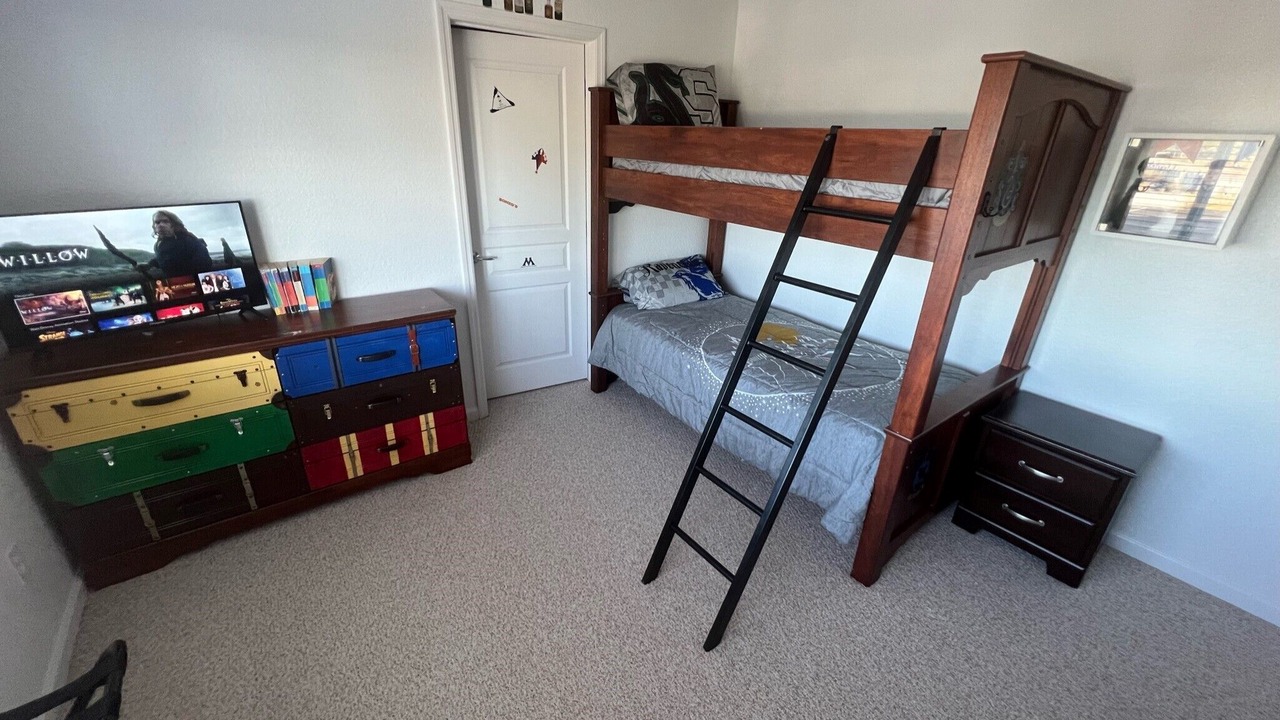 Photo of Bedroom in Windsor Hills