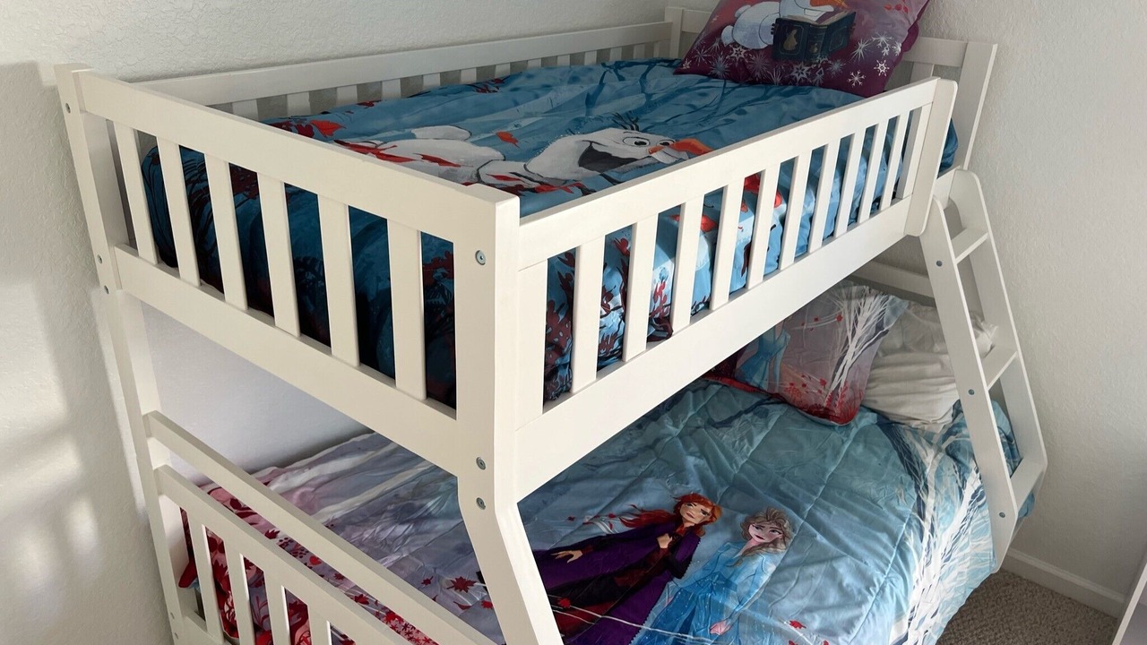 Photo of Bedroom in Windsor Hills