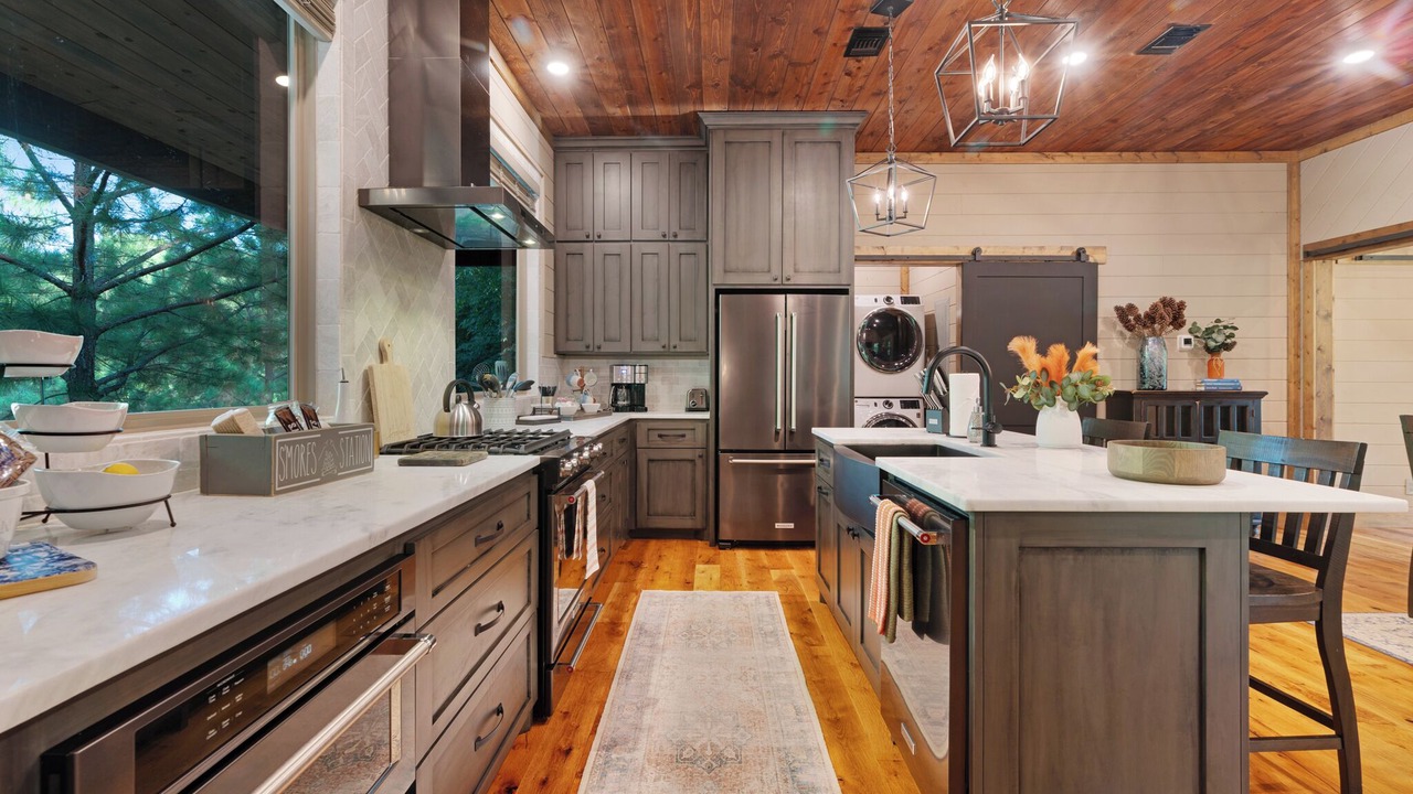 Photo of Kitchen in Hochatown