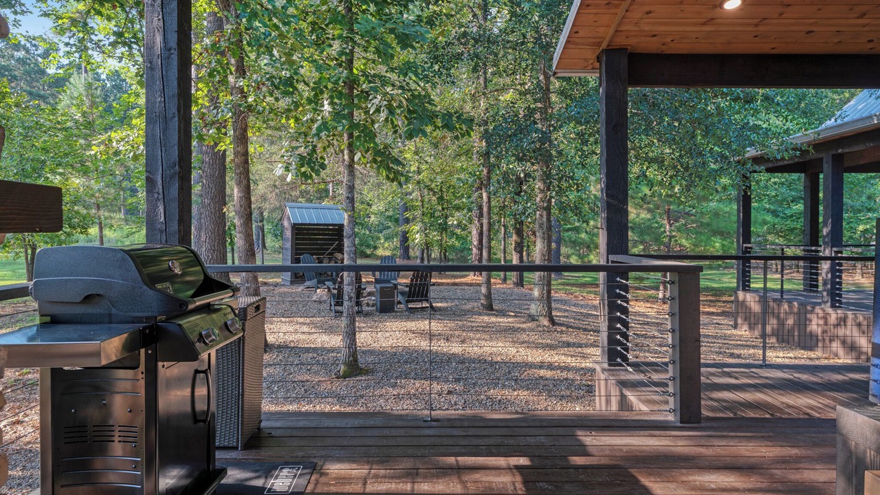 Photo of Patio Balcony in Hochatown