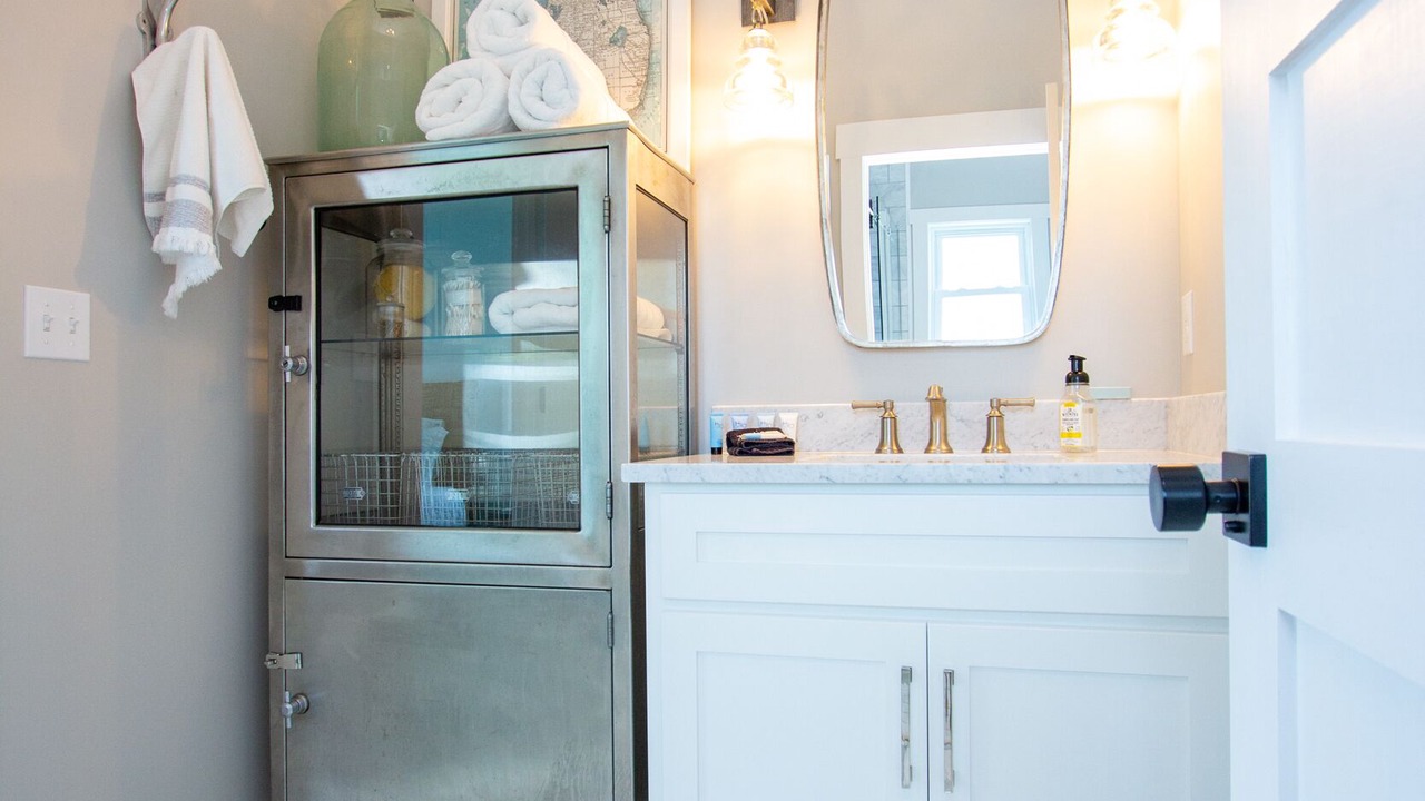 Photo of Bathroom in Alligator Point