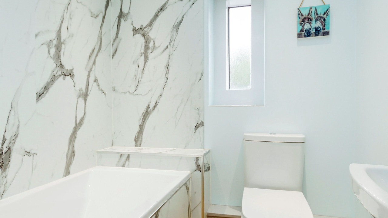 Photo of Bathroom in Hewelsfield