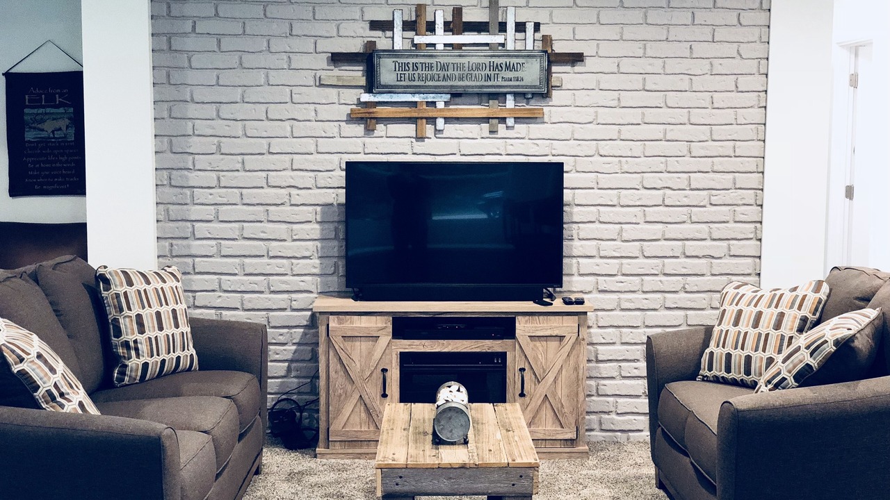 Photo of Livingroom in Loon Lake