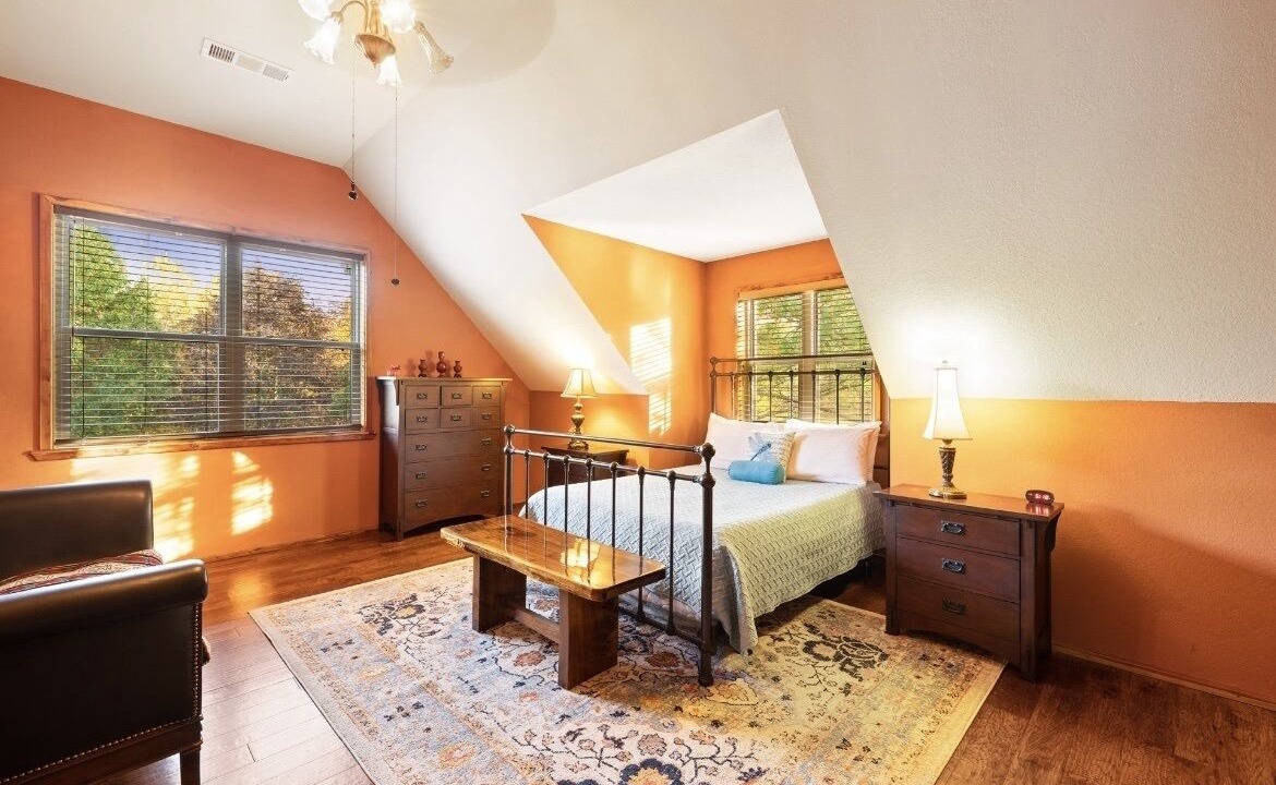 Photo of Bedroom in Octavia