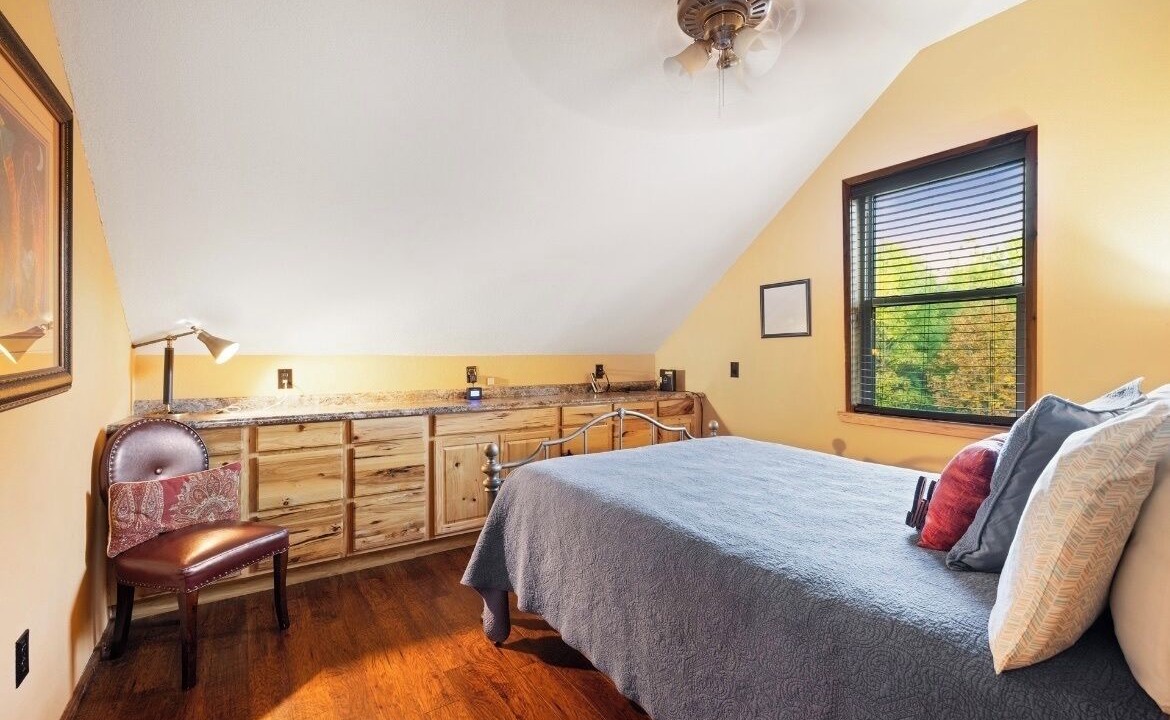 Photo of Bedroom in Octavia