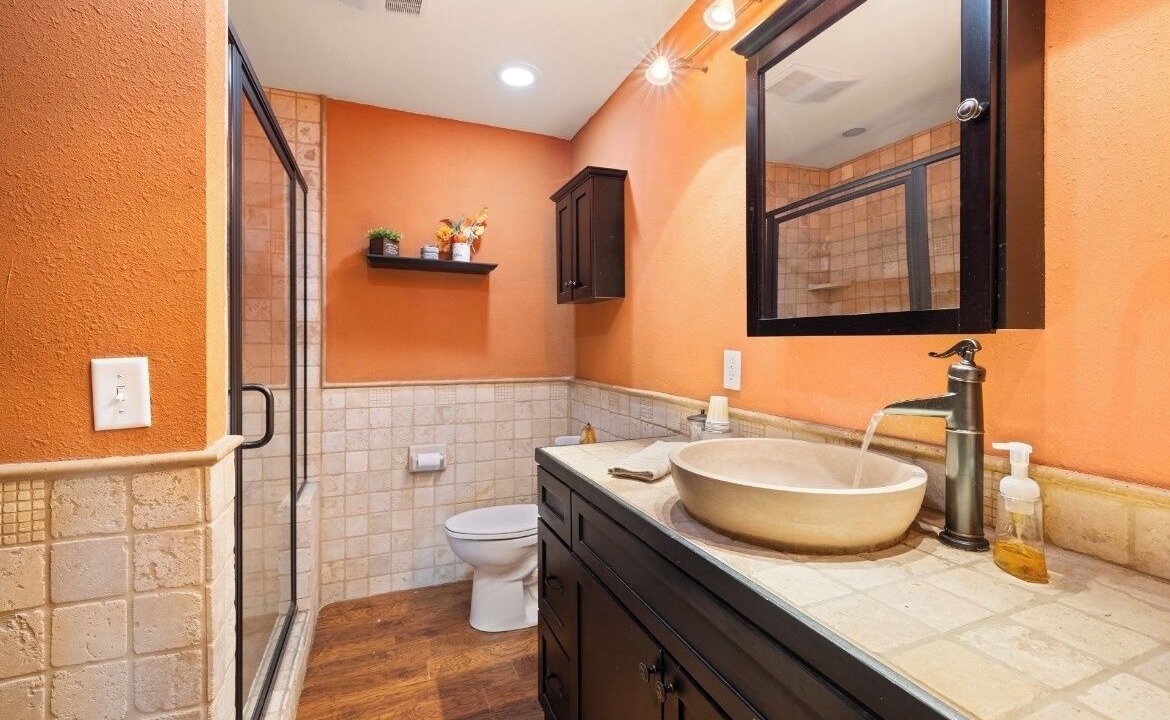 Photo of Bathroom in Octavia