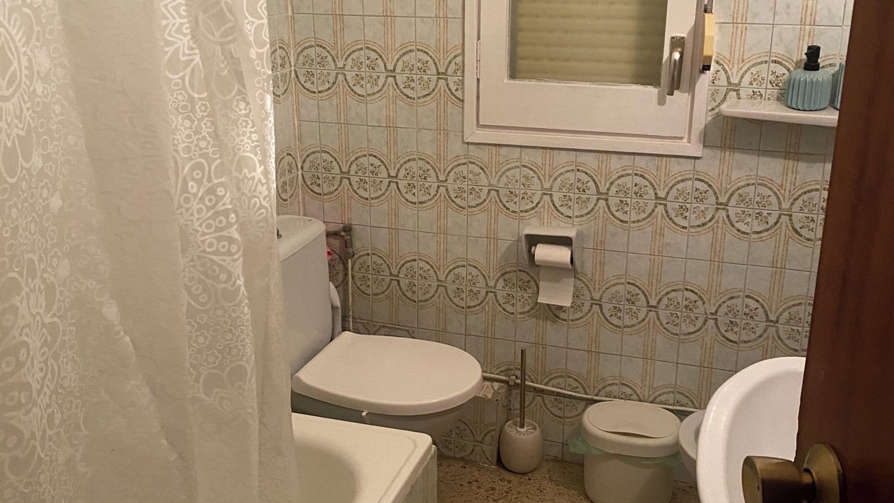 Photo of Bathroom in Cunit