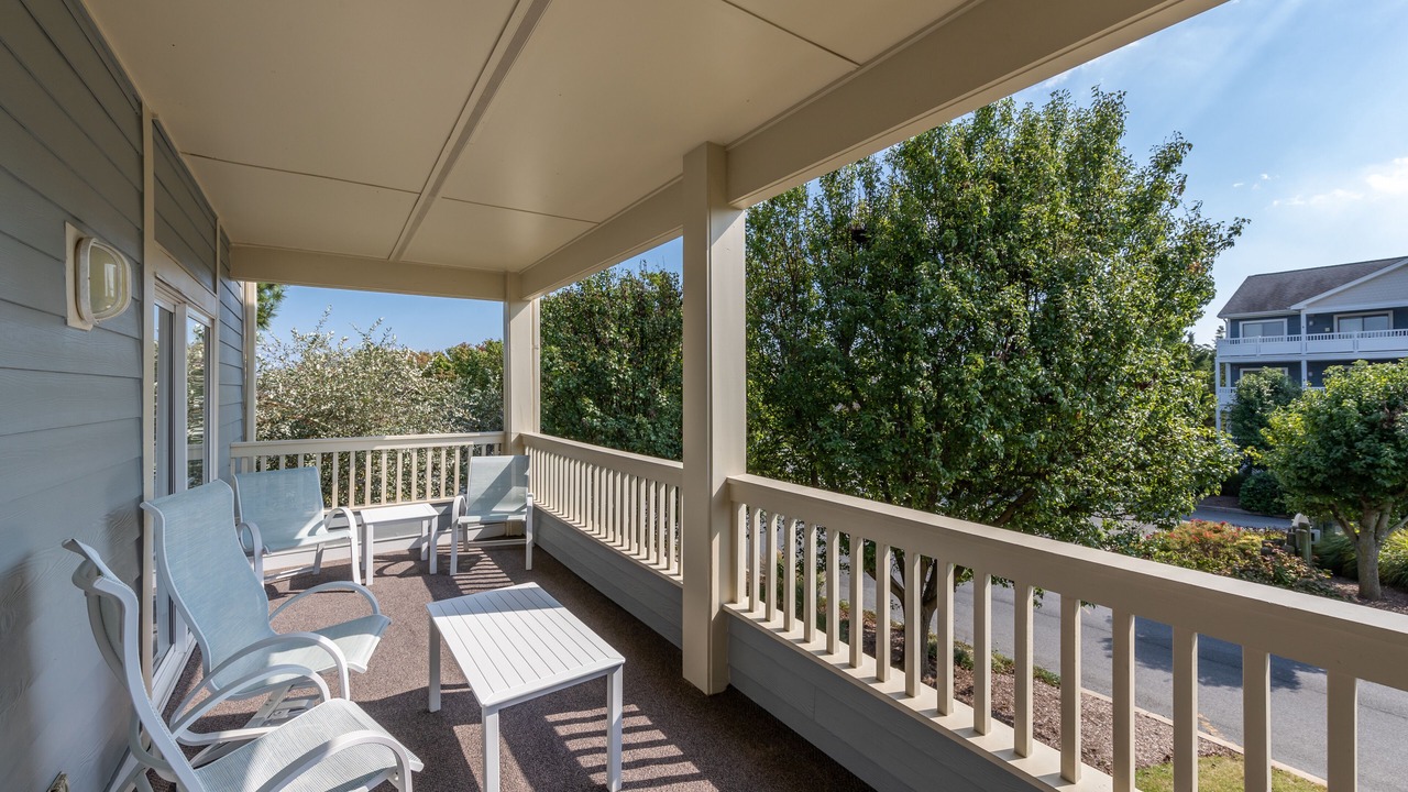 Photo of Patio Balcony in Heron Harbour Isle