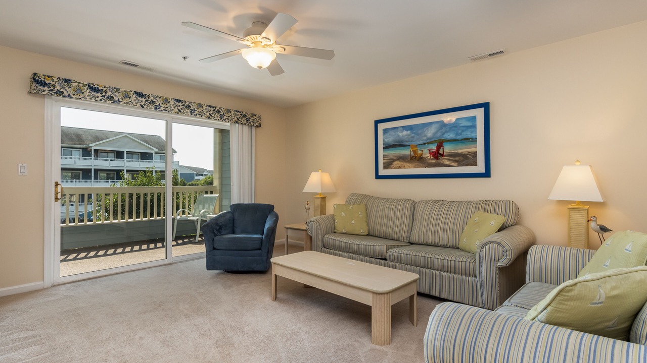 Photo of Livingroom in Heron Harbour Isle