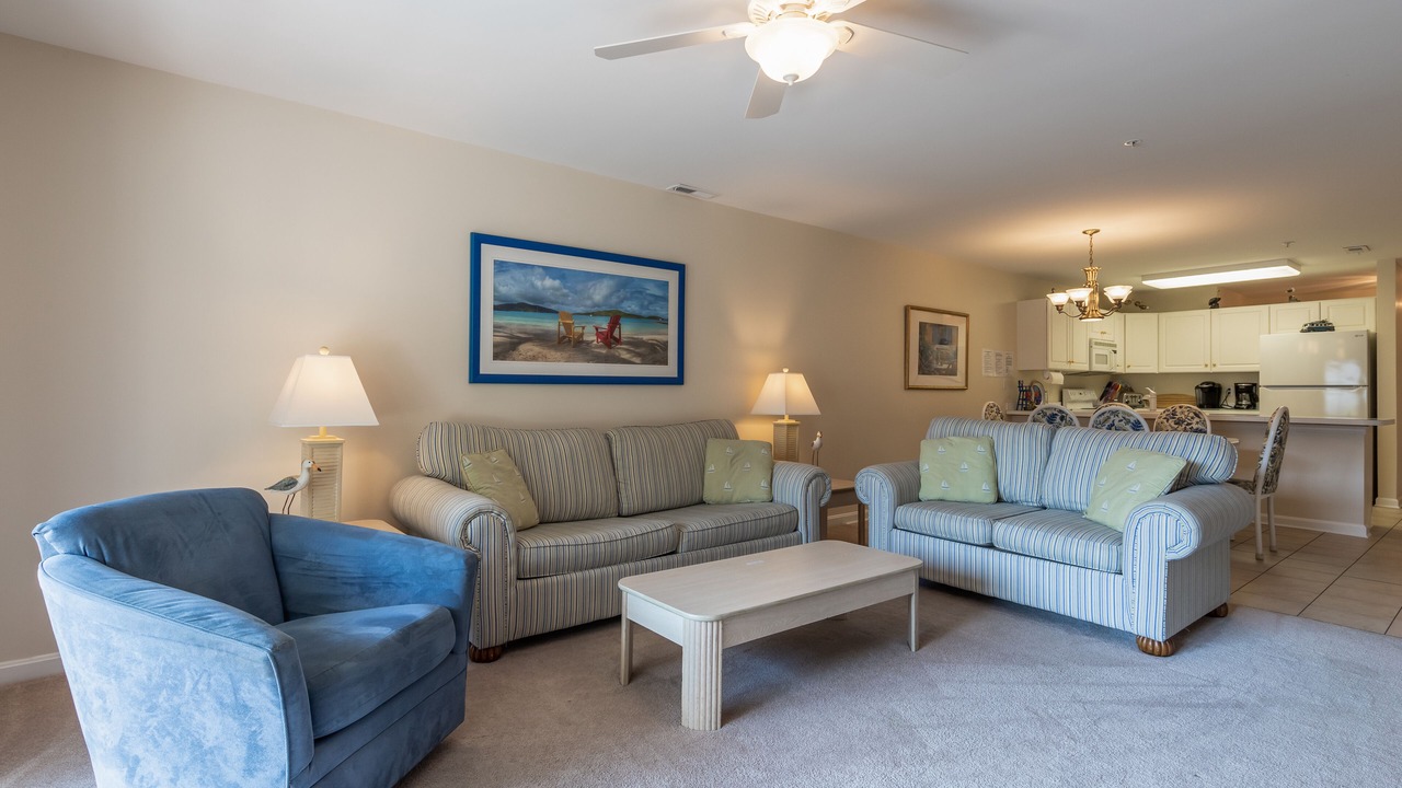 Photo of Livingroom in Heron Harbour Isle