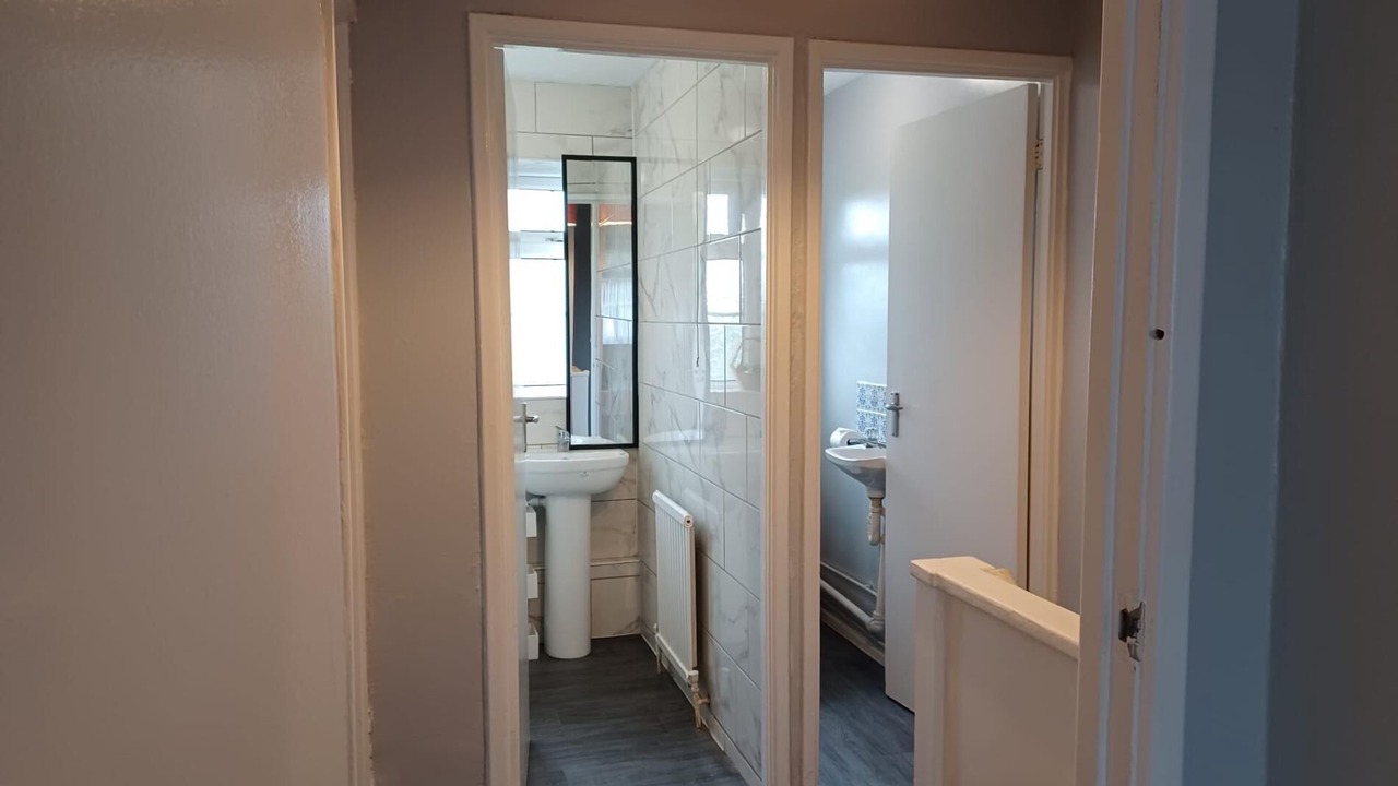 Photo of Others in East Dunstable