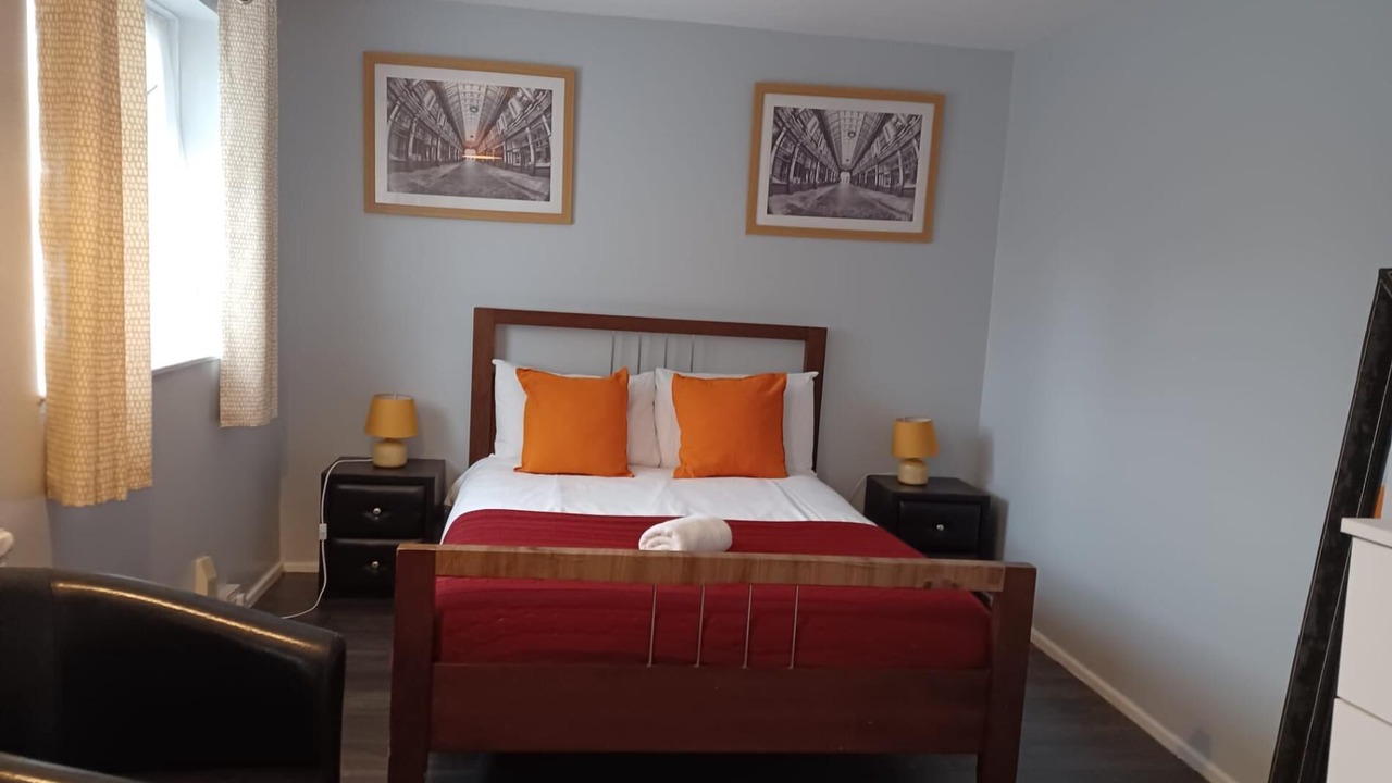 Photo of Others in East Dunstable