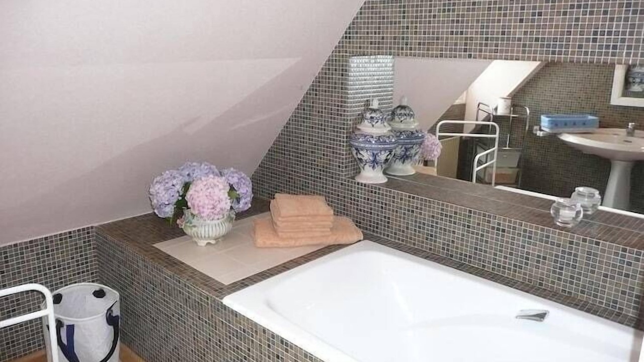 Photo of Bathroom in Cite