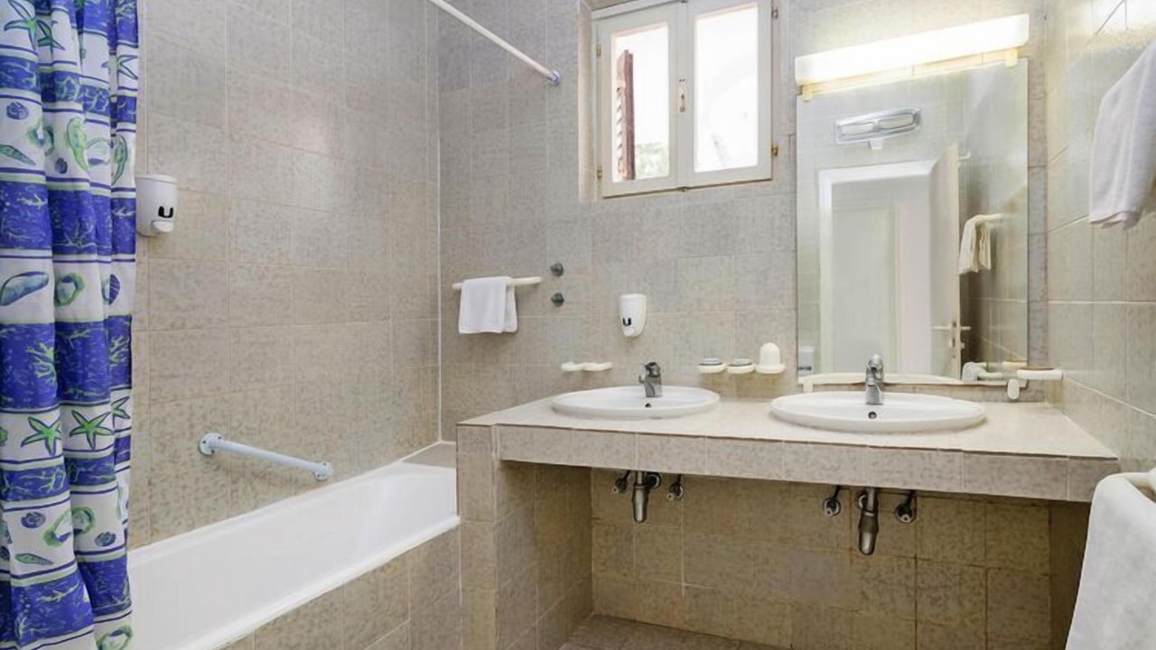 Photo of Bathroom in Island Hvar