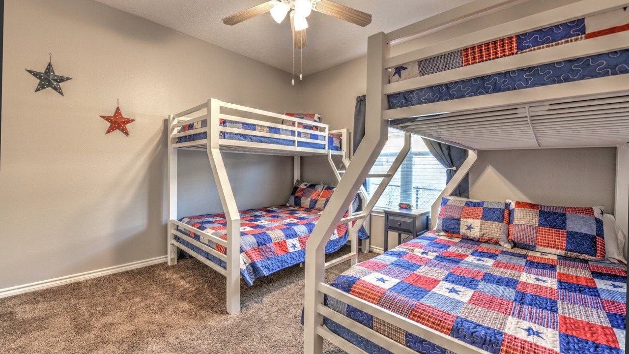 Photo of Bedroom in West Livingston