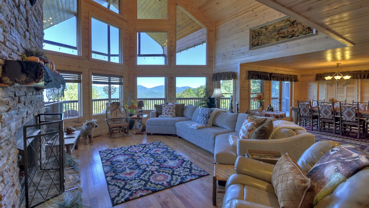Photo of Bedroom in Mineral Bluff