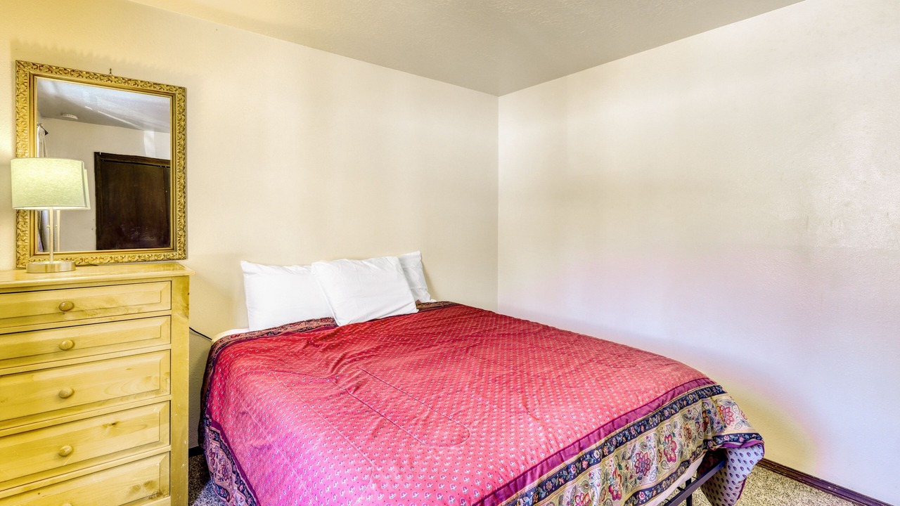 Photo of Bedroom in Dillon