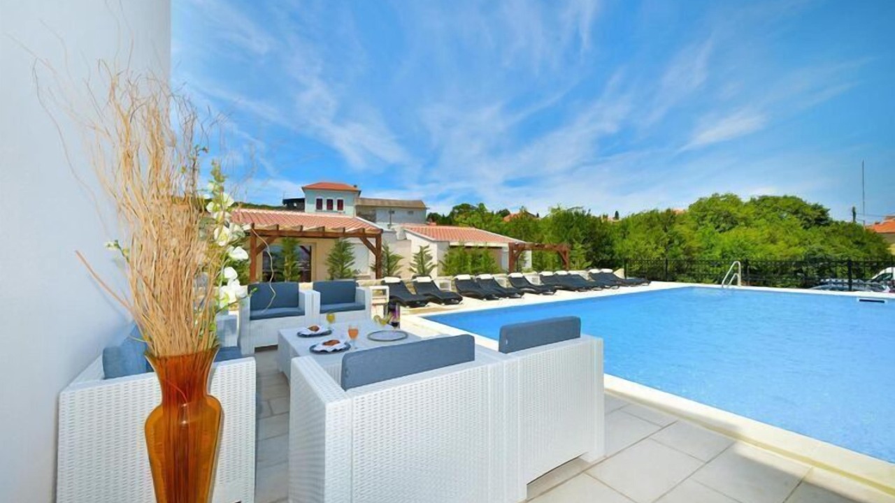 Photo of Outdoor in Preko