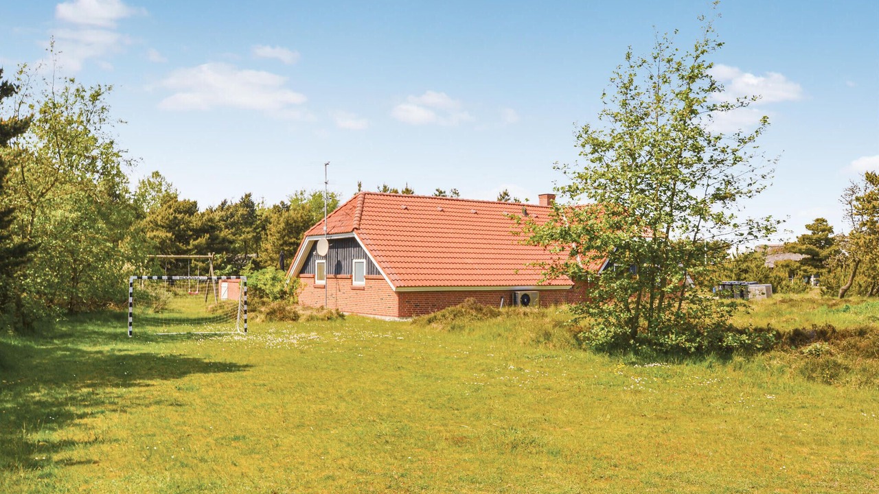 Photo of Others in Sønderho