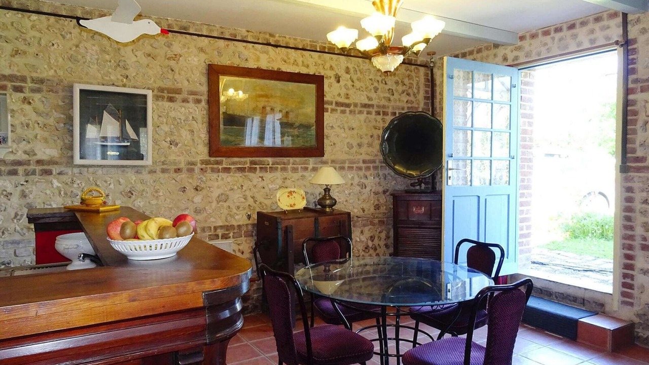 Photo of Livingroom in La Poterie-Cap-d'Antifer