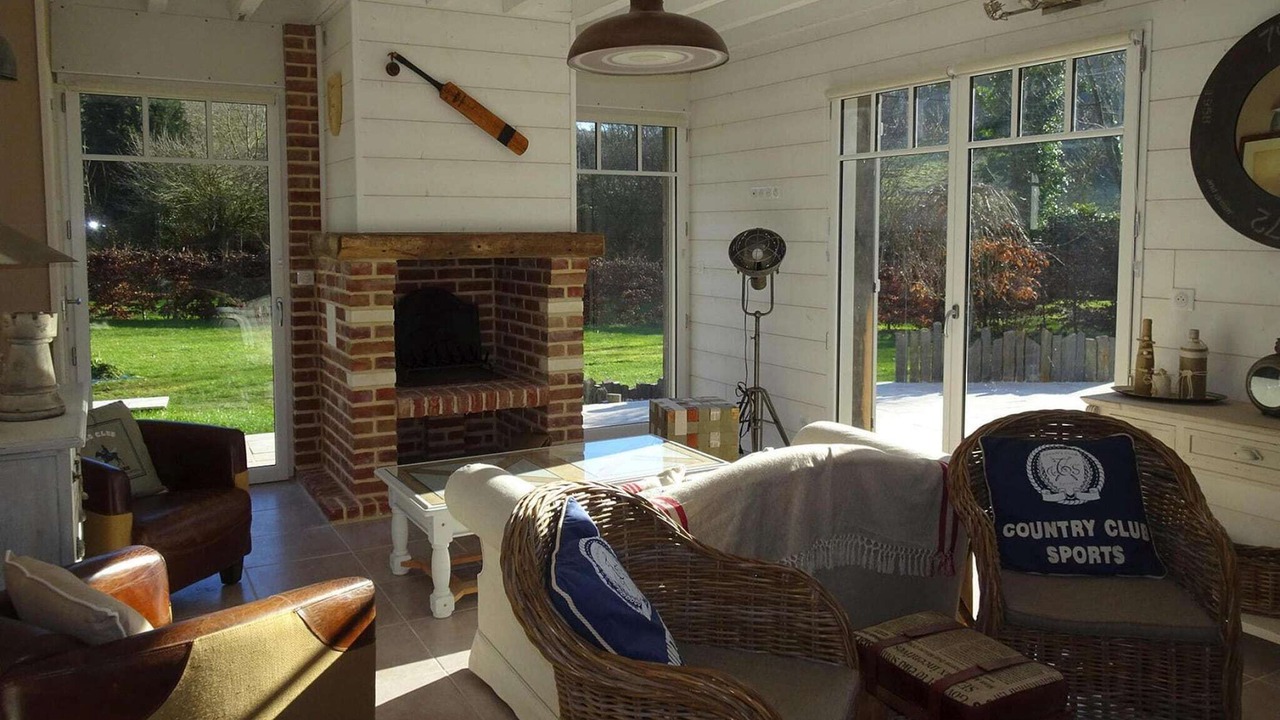 Photo of Livingroom in Saint-Martin-aux-Buneaux