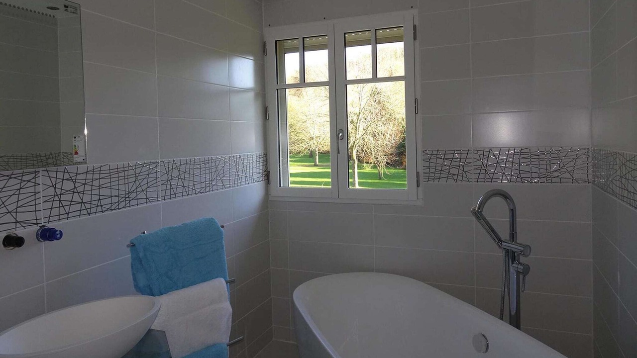 Photo of Bathroom in Saint-Martin-aux-Buneaux