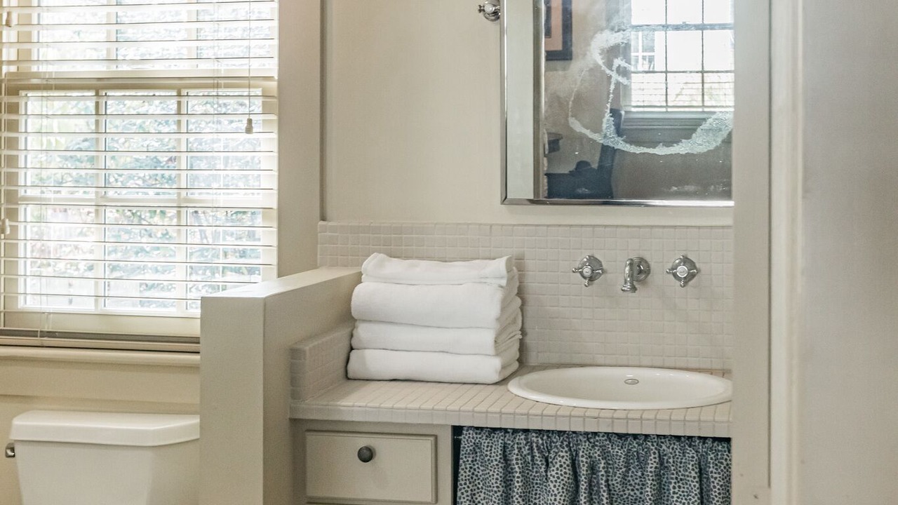 Photo of Bathroom in Glenview