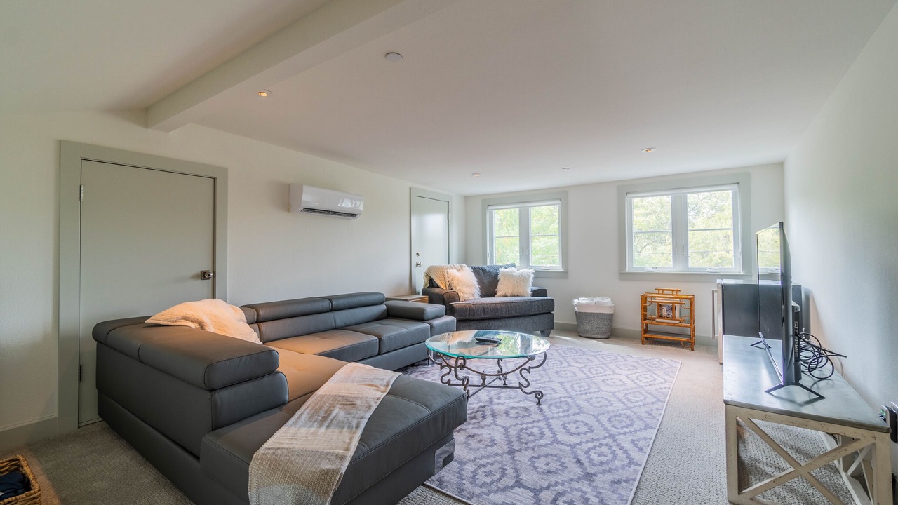 Photo of Livingroom in Kessler
