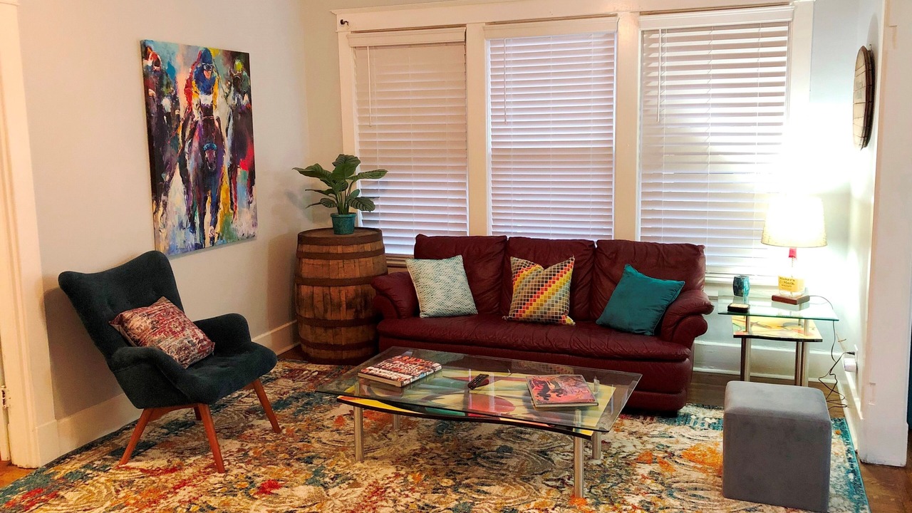 Photo of Livingroom in Tyler Park