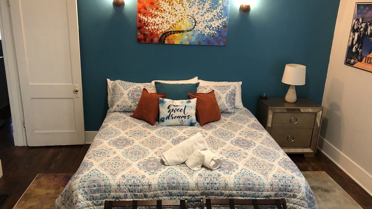 Photo of Bedroom in Tyler Park