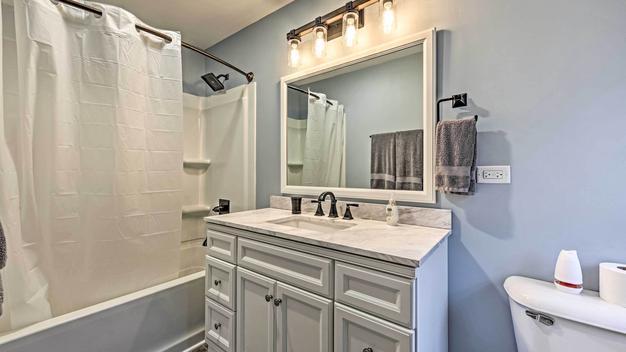Photo of Bathroom in Twin Lakes