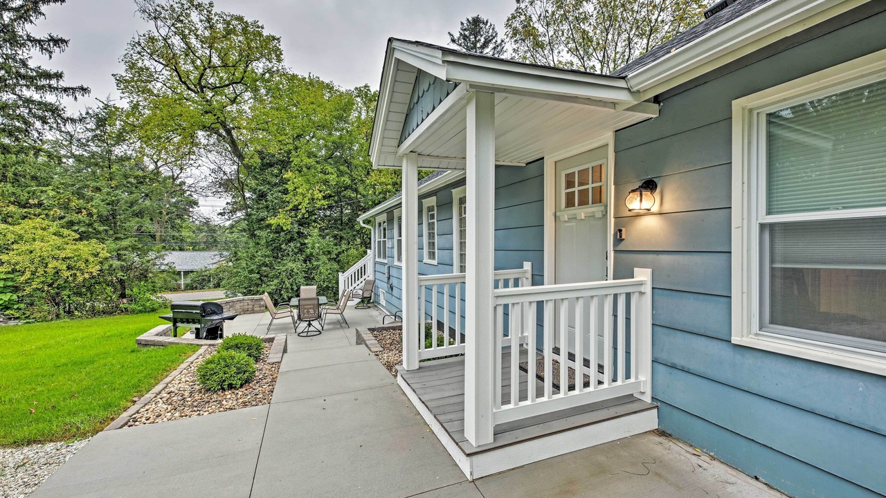 Photo of Patio Balcony in Twin Lakes