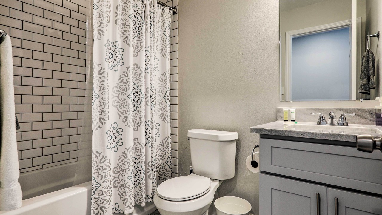 Photo of Bathroom in Barrett